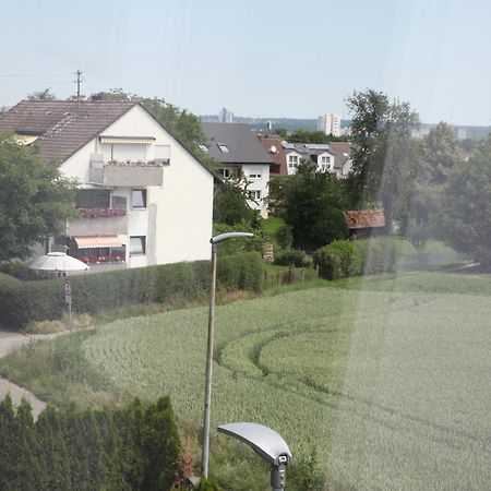 Moderne 2 Zimmer Wohnung In Leinfelden In Hervorragender Lage Und Infrastruktur Exterior photo